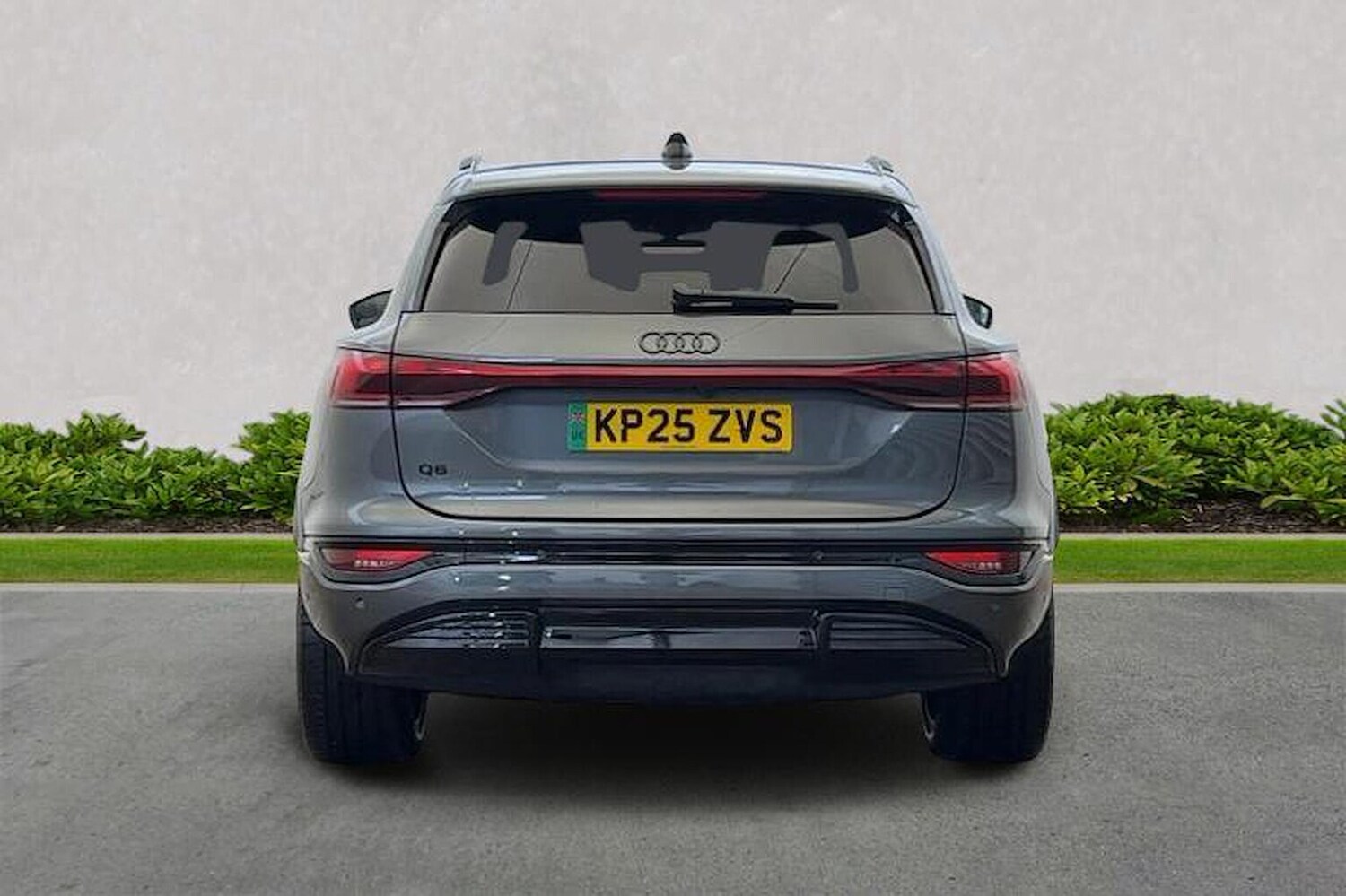 Used Audi Q6 e-tron 2025 for sale - 76046039: Photo 4