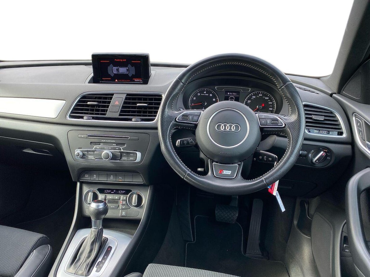 Used Audi Q3 2017 for sale - 78191157: Photo 11