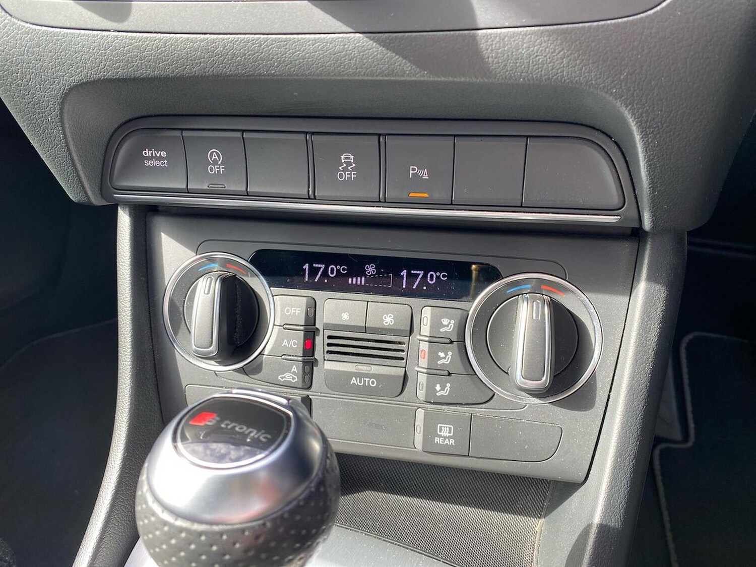 Used Audi Q3 2017 for sale - 78191157: Photo 14