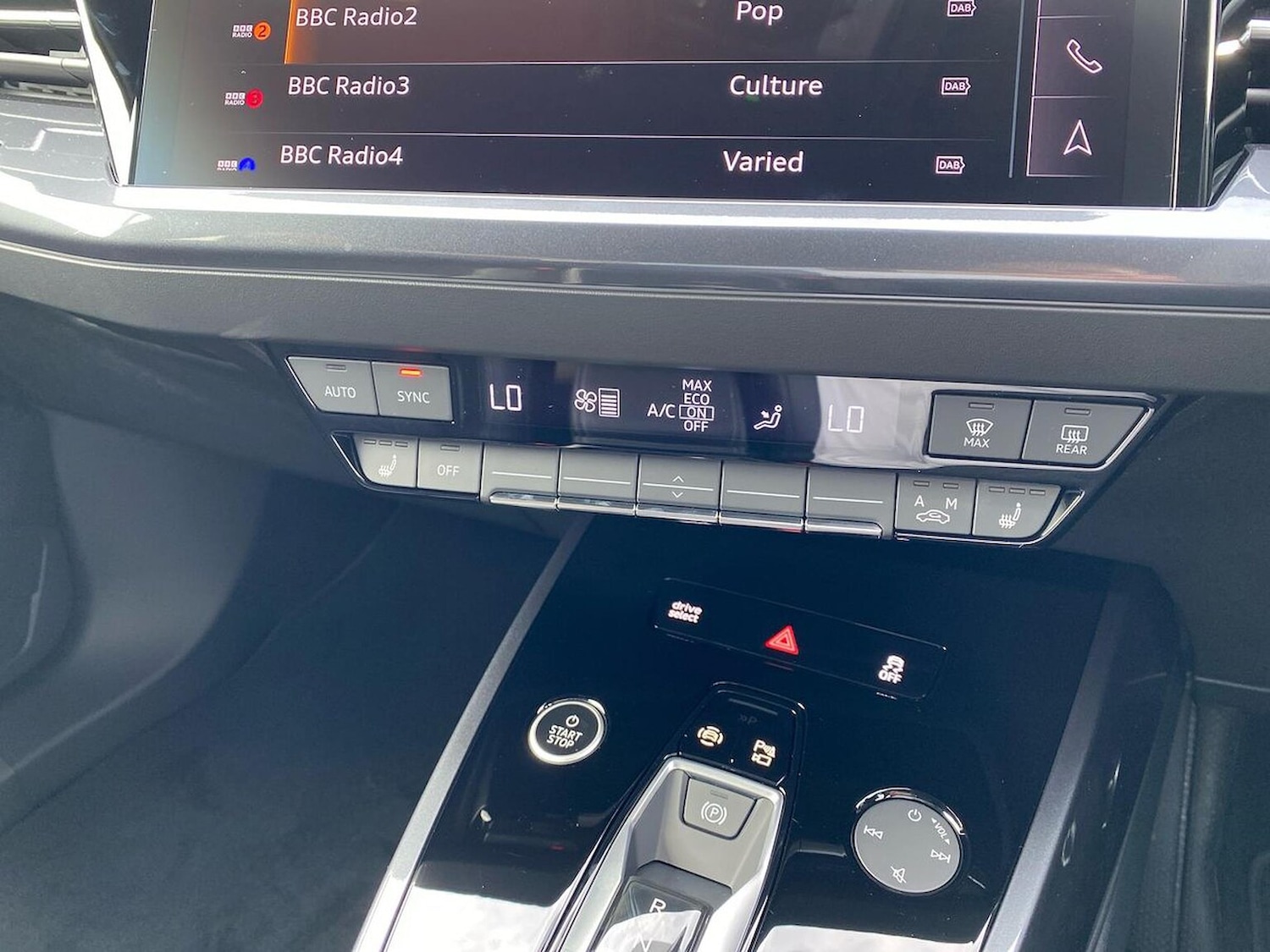Used Audi Q4 e-tron 2025 for sale - 76187121: Photo 12