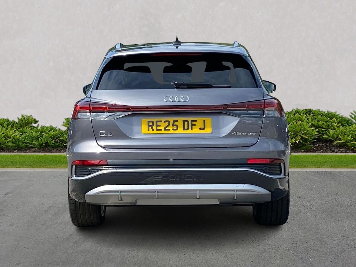 Used Audi Q4 e-tron 2025 for sale - 76187121: Photo 4