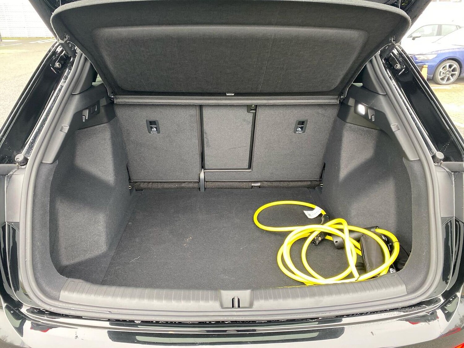 Used Audi Q4 e-tron 2025 for sale - 77019165: Photo 19