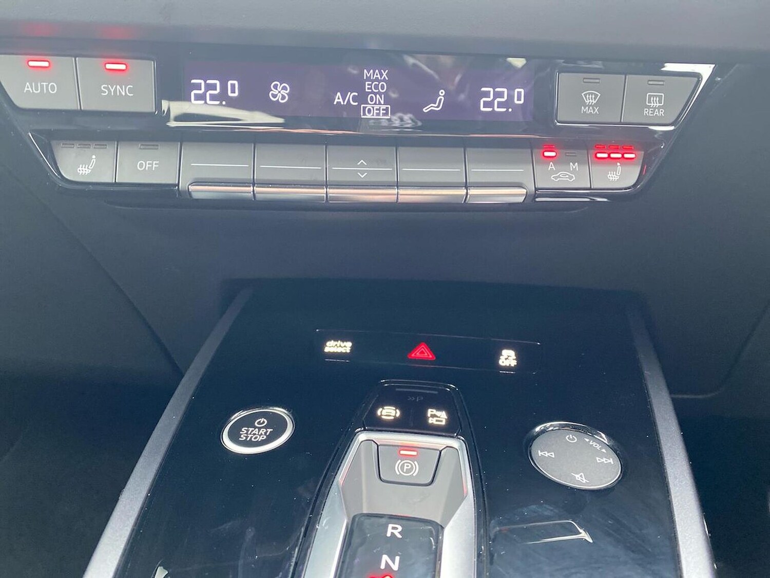 Used Audi Q4 e-tron 2025 for sale - 77019165: Photo 27