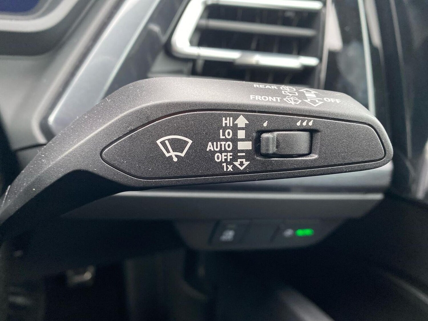 Used Audi Q4 e-tron 2025 for sale - 77019165: Photo 30