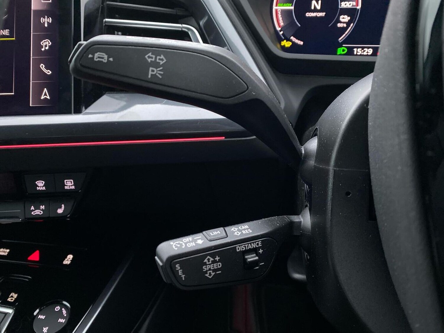 Used Audi Q4 e-tron 2025 for sale - 77019160: Photo 31