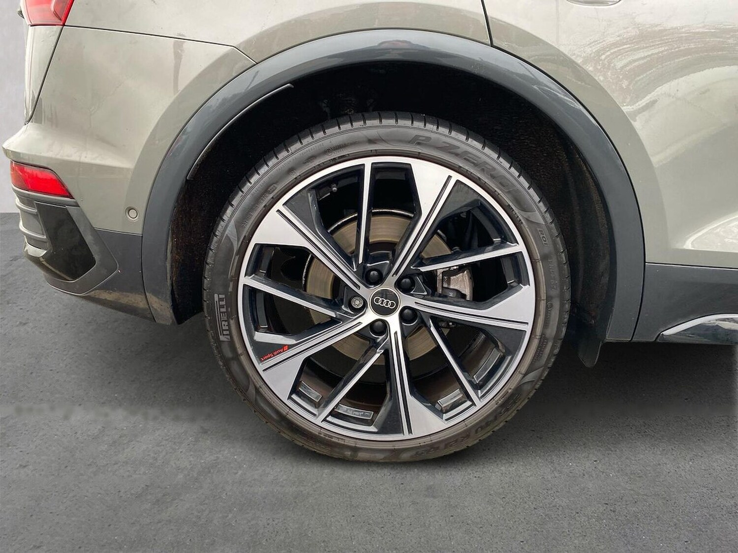 Used Audi Q5 2023 for sale - 76699541: Photo 6