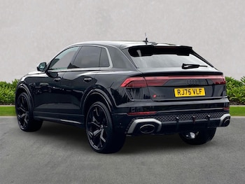 Used Audi RS Q8 2025 for sale - 79379409: Photo