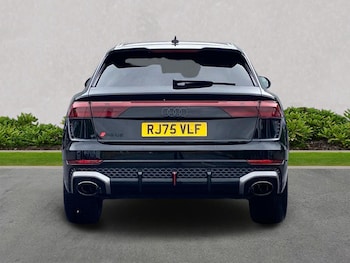 Used Audi RS Q8 2025 for sale - 79379409: Photo