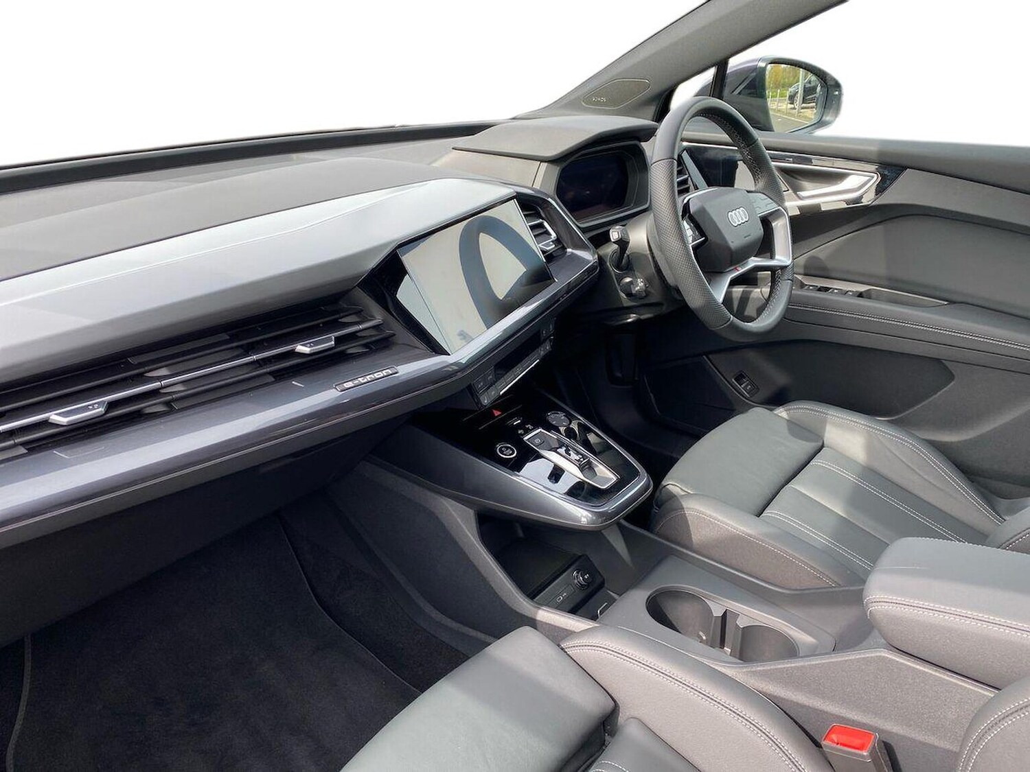 Used Audi Q4 e-tron 2025 for sale - 78191202: Photo 7