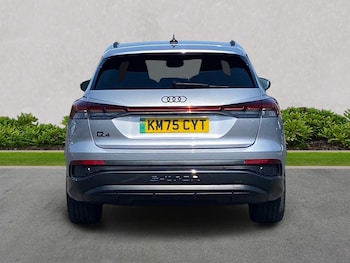 Used Audi Q4 e-tron 2025 for sale - 79379788: Photo