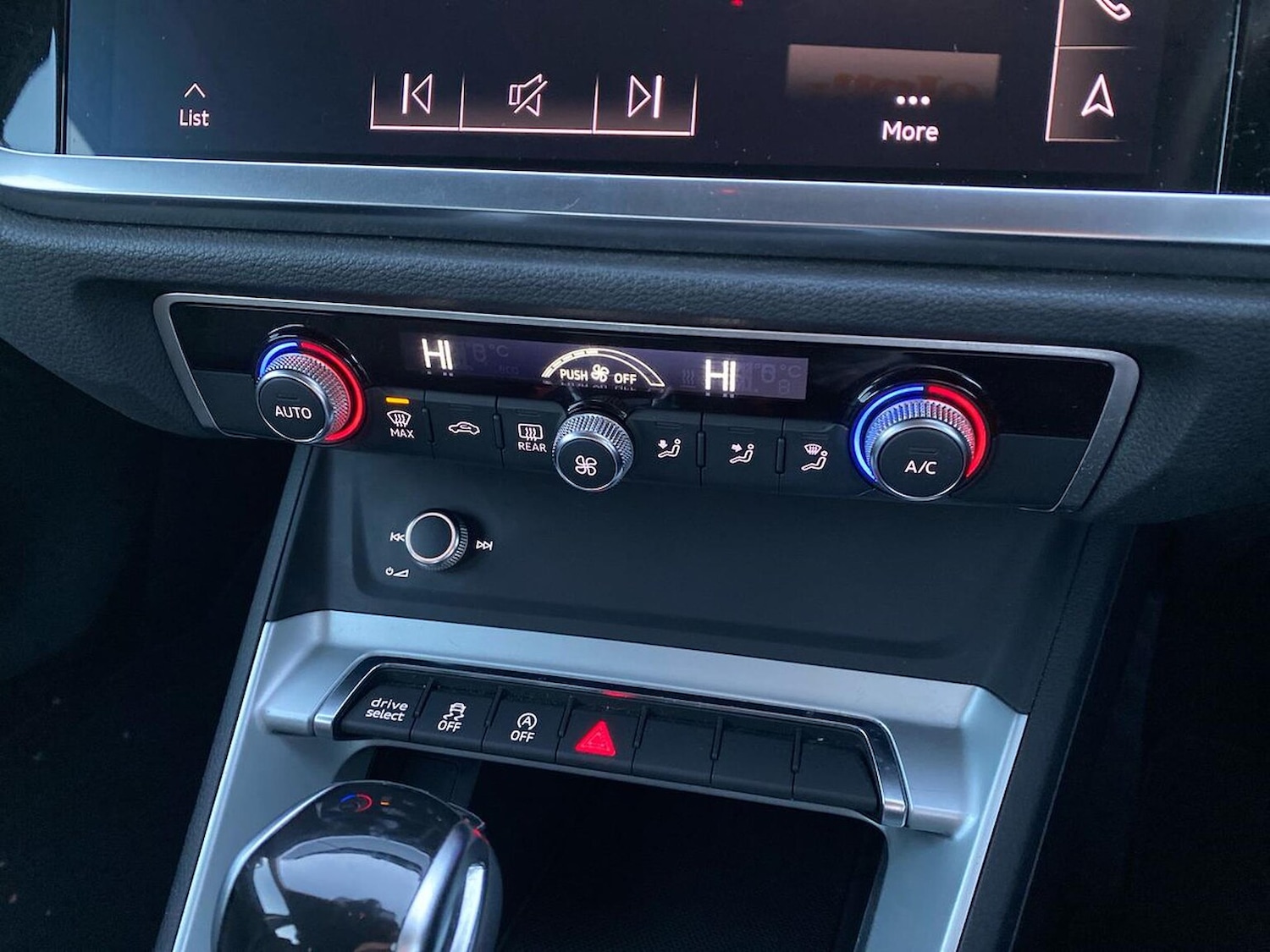 Used Audi Q3 2019 for sale - 77073176: Photo 14