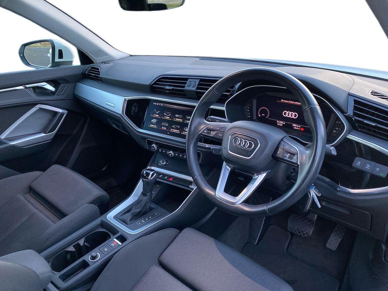 Used Audi Q3 2019 for sale - 77073176: Photo 17