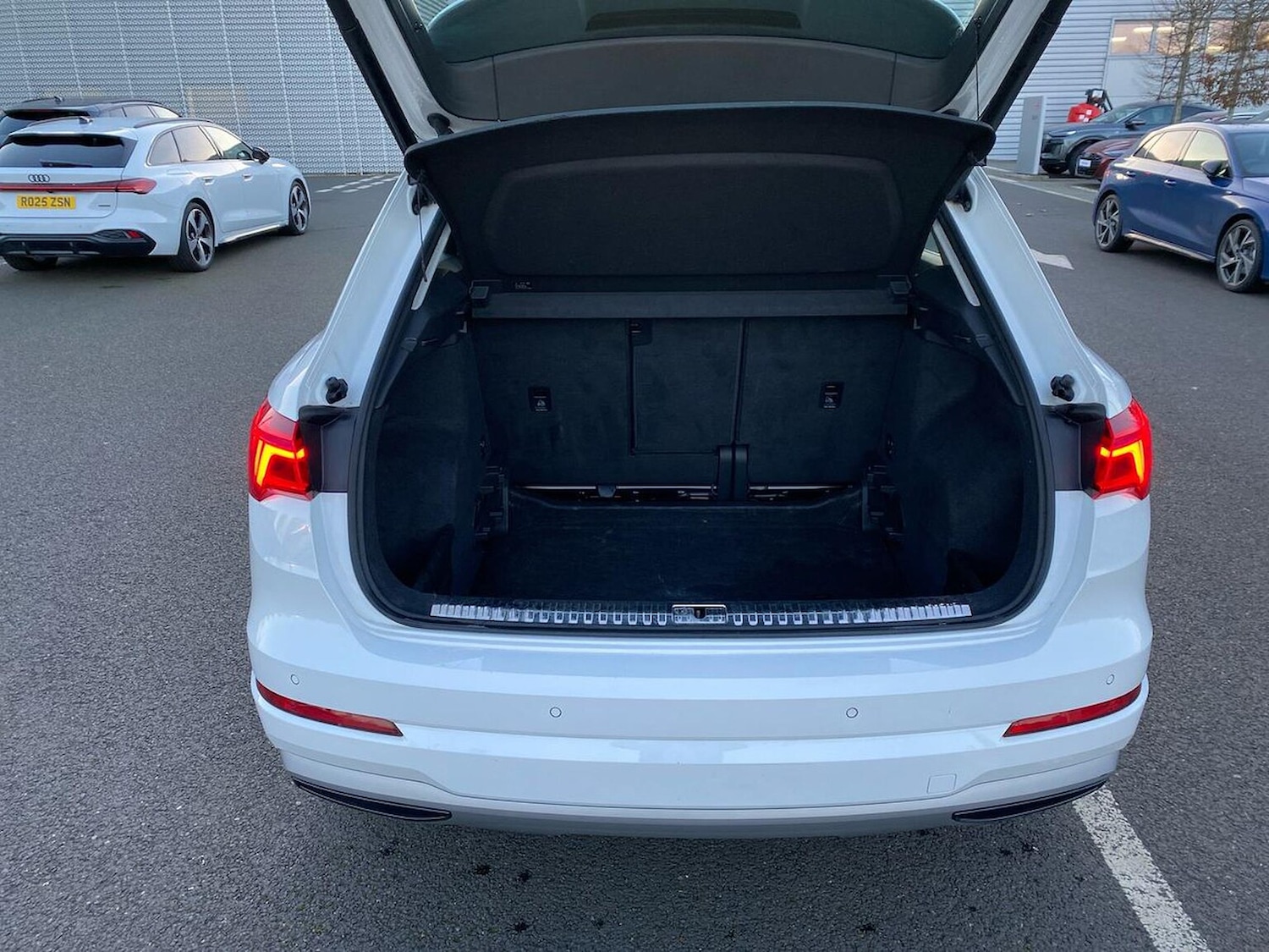 Used Audi Q3 2019 for sale - 77073176: Photo 19