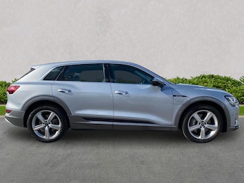Used Audi e-tron 2021 for sale - 75908090: Photo