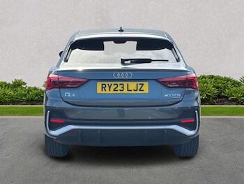 Used Audi Q3 2023 for sale - 78332441: Photo