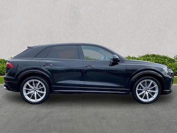 Used Audi RS Q8 2025 for sale - 77845306: Photo