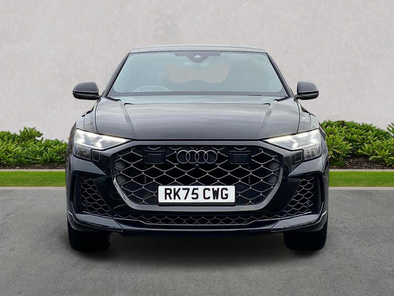 Used Audi RS Q8 2025 for sale - 77845306: Photo 5
