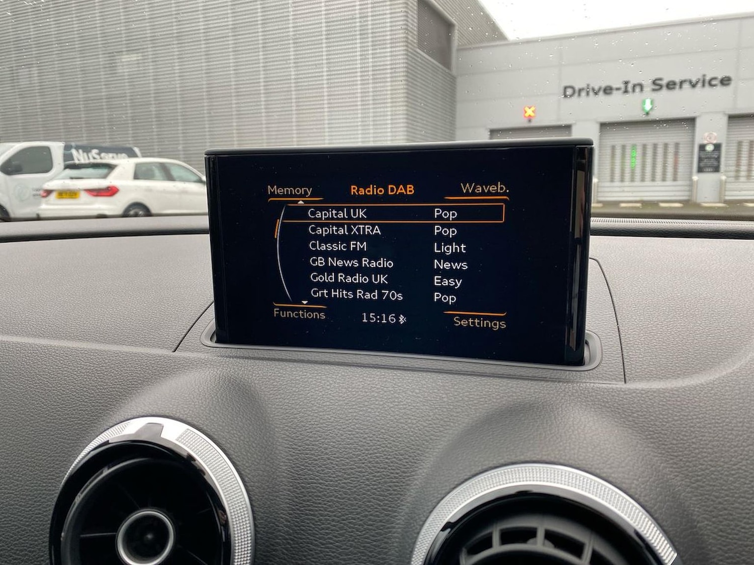 Used Audi A3 2016 for sale - 76594674: Photo 11