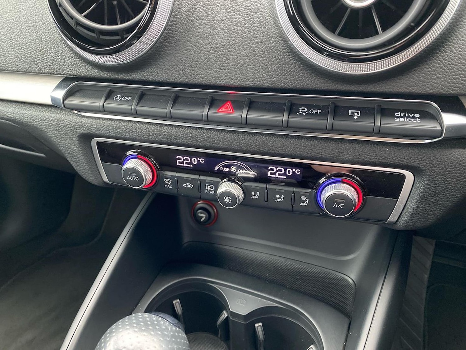 Used Audi A3 2016 for sale - 76594674: Photo 12