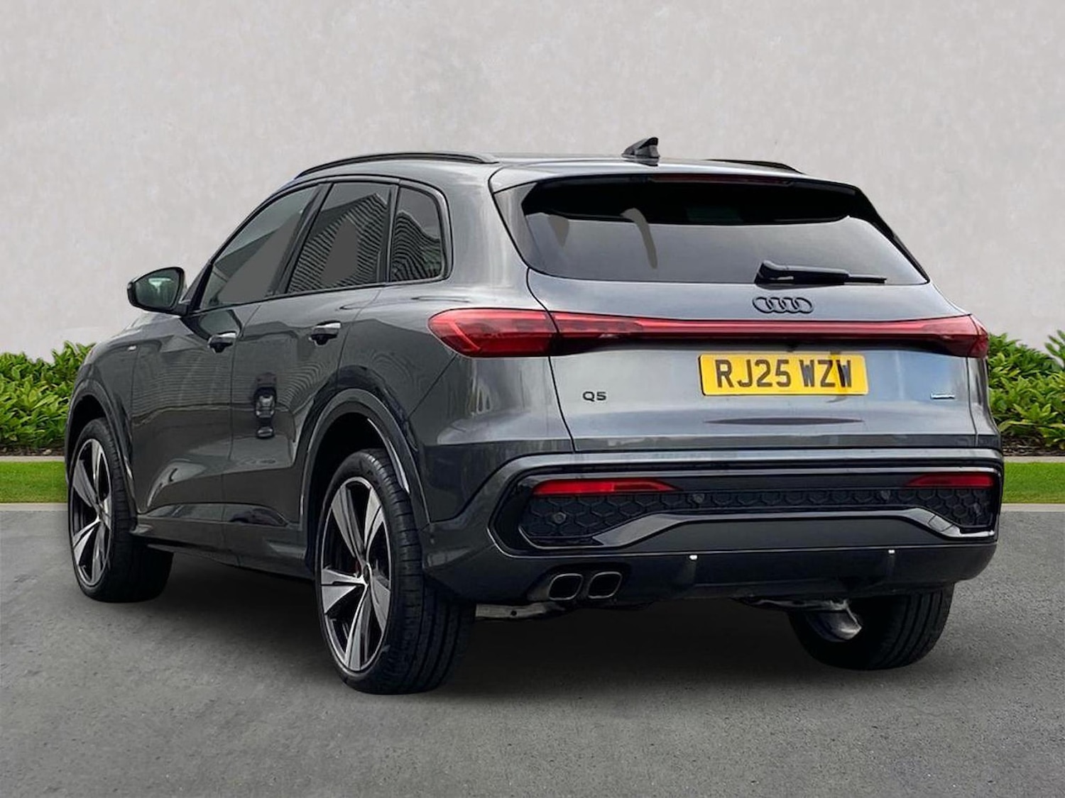 Used Audi Q5 2025 for sale - 76517967: Photo 2