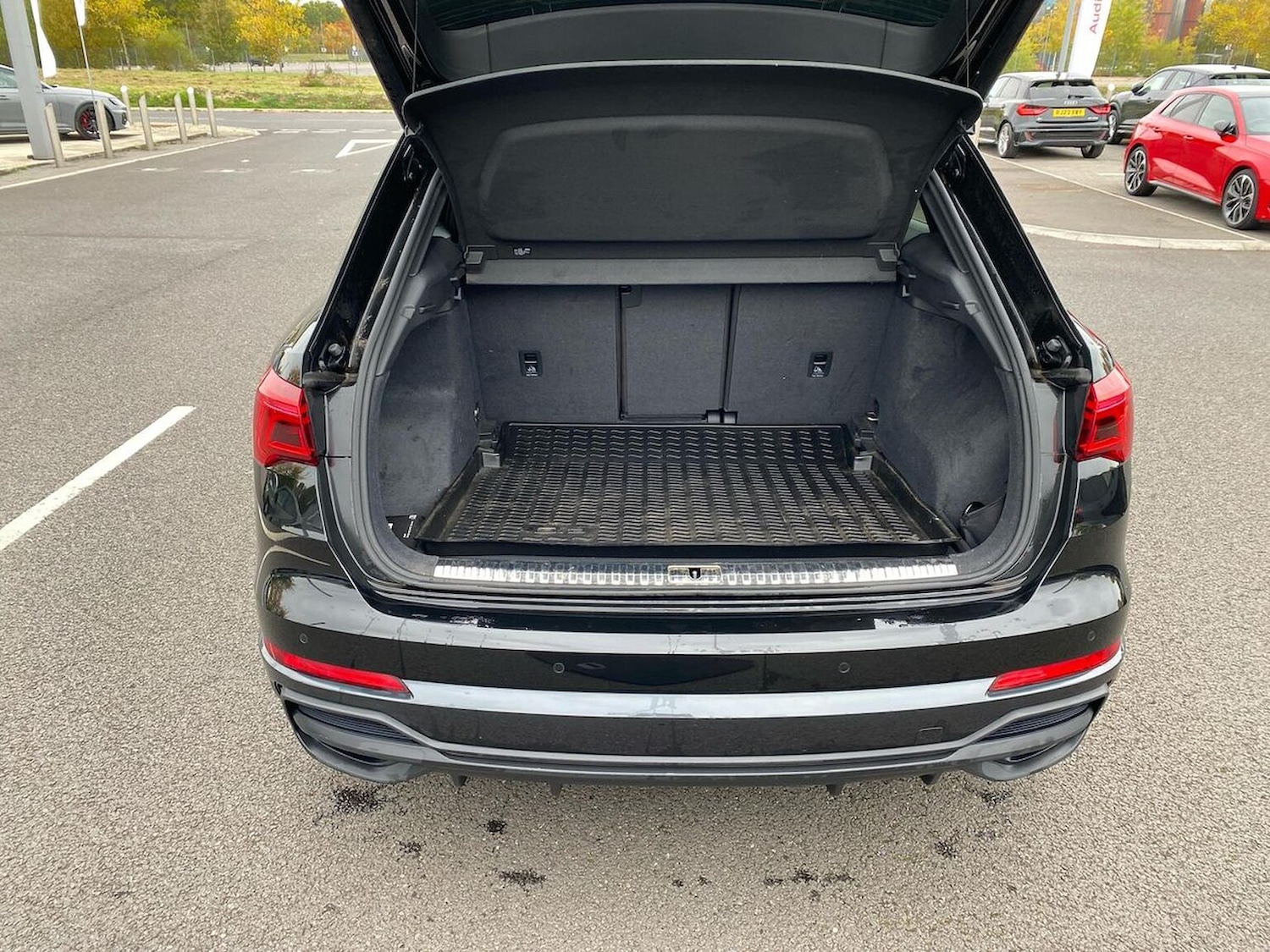 Used Audi Q3 2023 for sale - 76305454: Photo 17