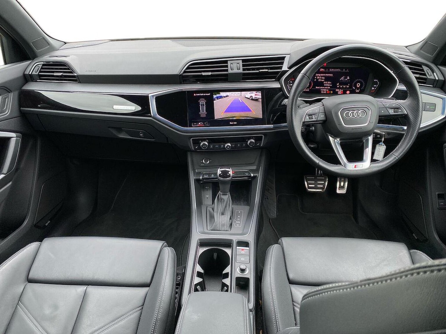 Used Audi Q3 2023 for sale - 76305454: Photo 8