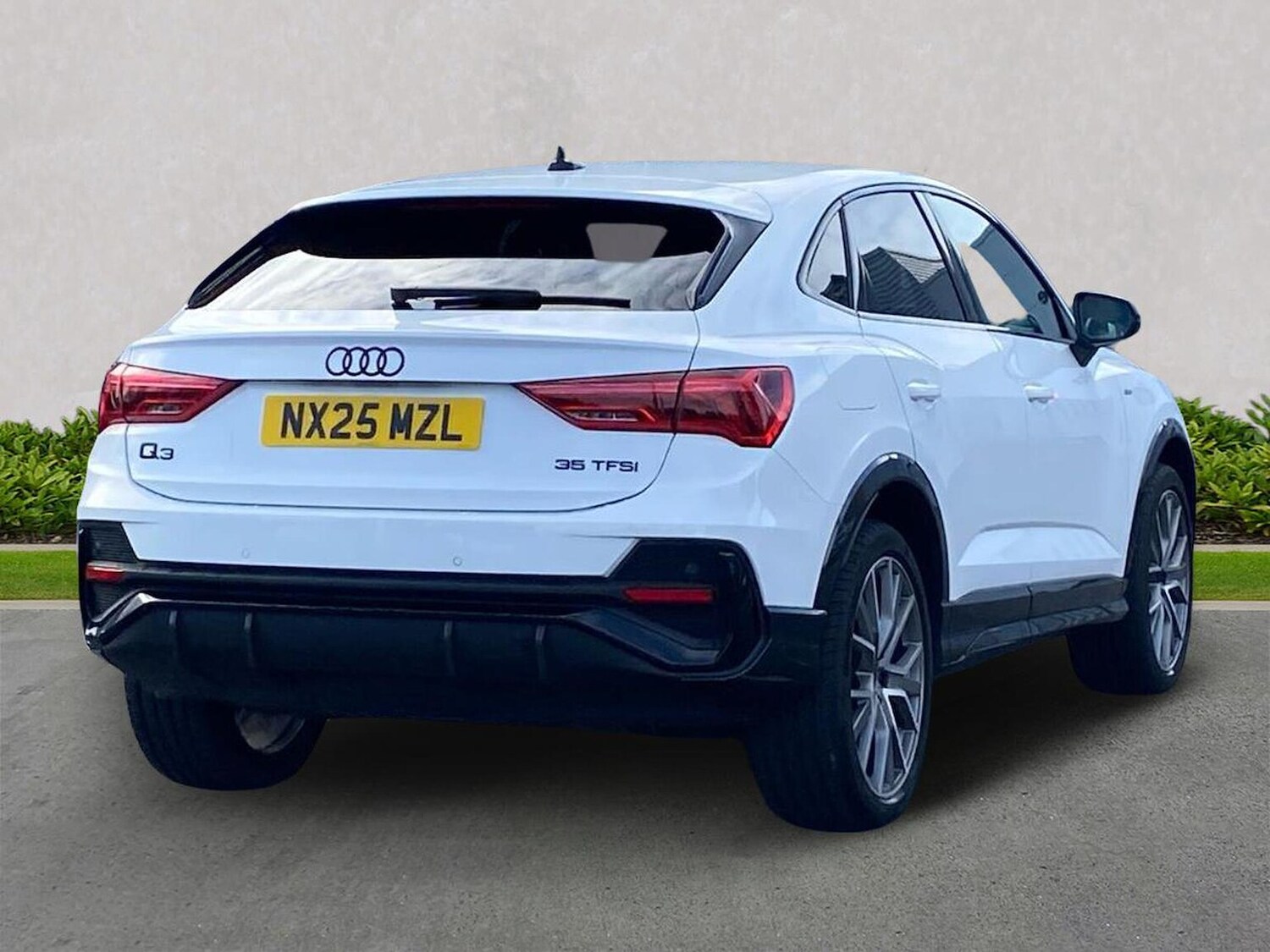 Used Audi Q3 2025 for sale - 76541898: Photo 20