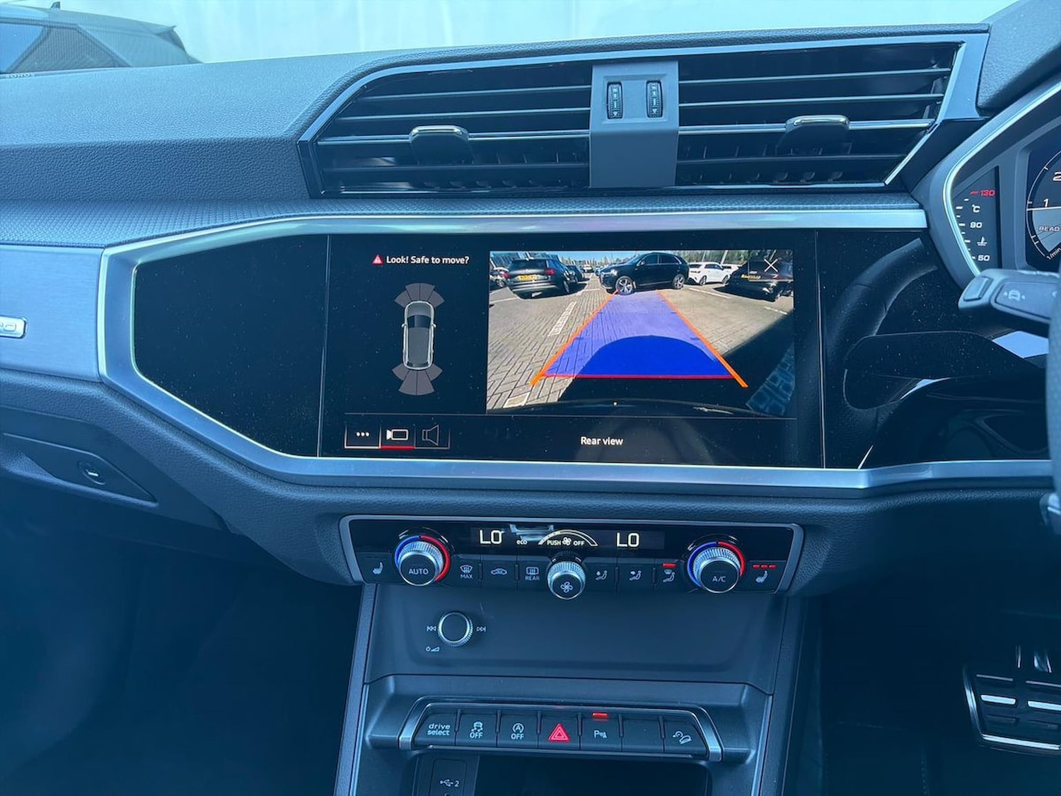 Used Audi Q3 2022 for sale - 78191165: Photo 25