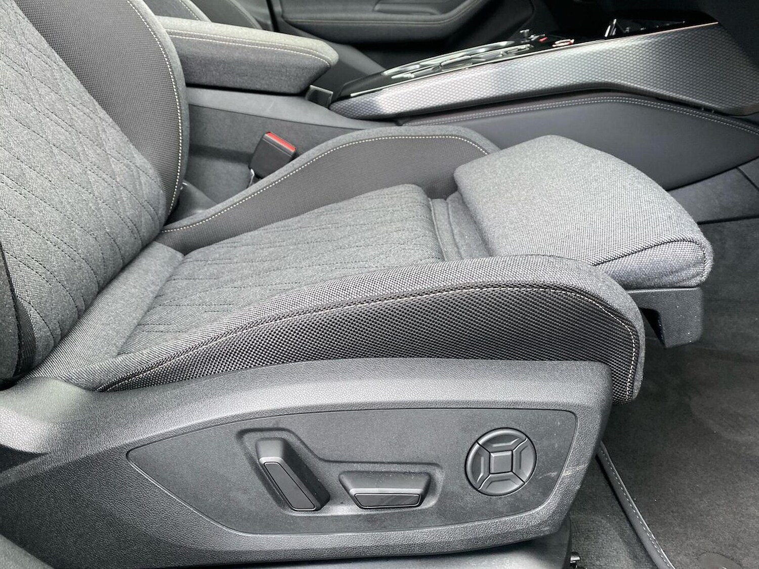 Used Audi A6 2025 for sale - 77962300: Photo 30