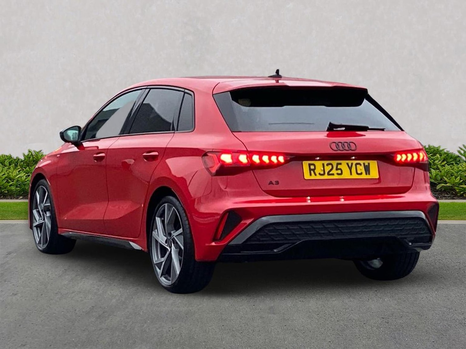 Used Audi A3 2025 for sale - 77487988: Photo 2