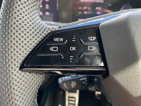 Used Audi Q6 e-tron 2025 for sale - 76263324: Photo 27