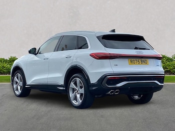 Used Audi Q5 2025 for sale - 79115015: Photo