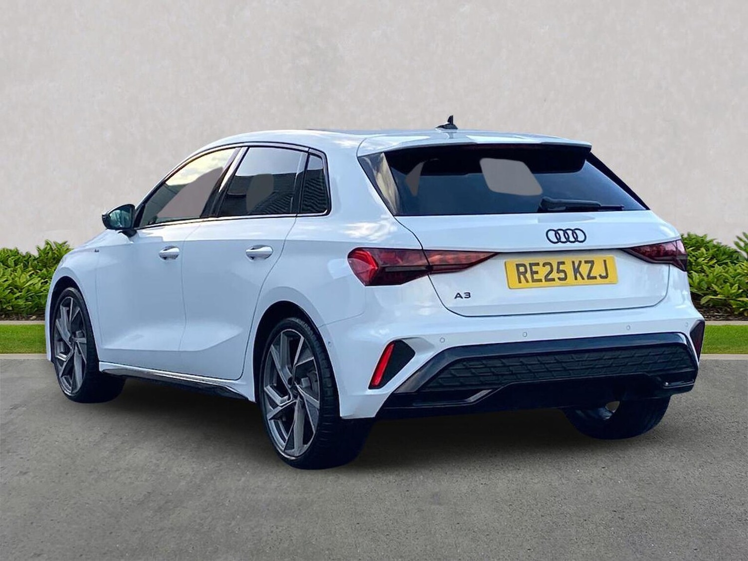 Used Audi A3 2025 for sale - 77743213: Photo 2