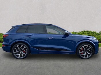 Used Audi Q6 e-tron 2024 for sale - 79423953: Photo