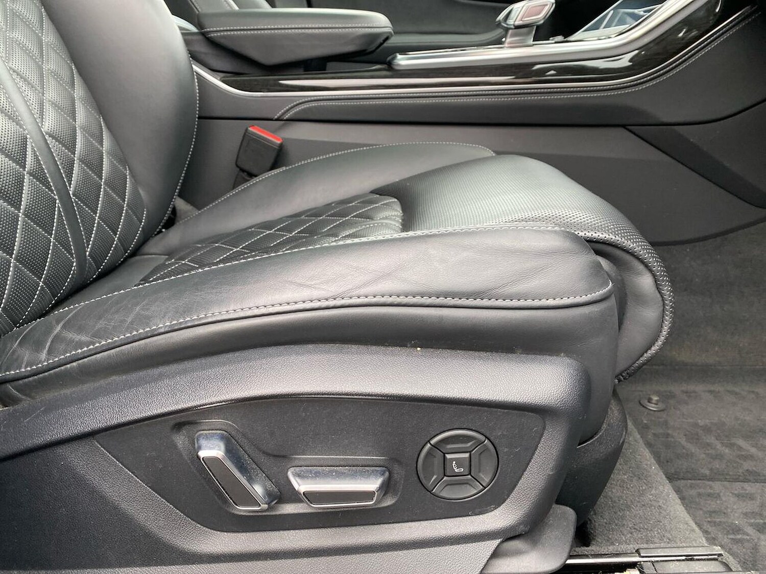 Used Audi Q7 2023 for sale - 78192434: Photo 32