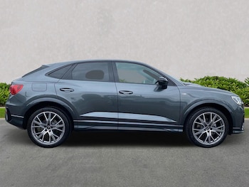 Used Audi Q3 2025 for sale - 75524072: Photo