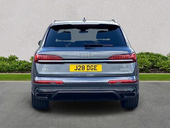 Used Audi Q7 2020 for sale - 78332586: Photo