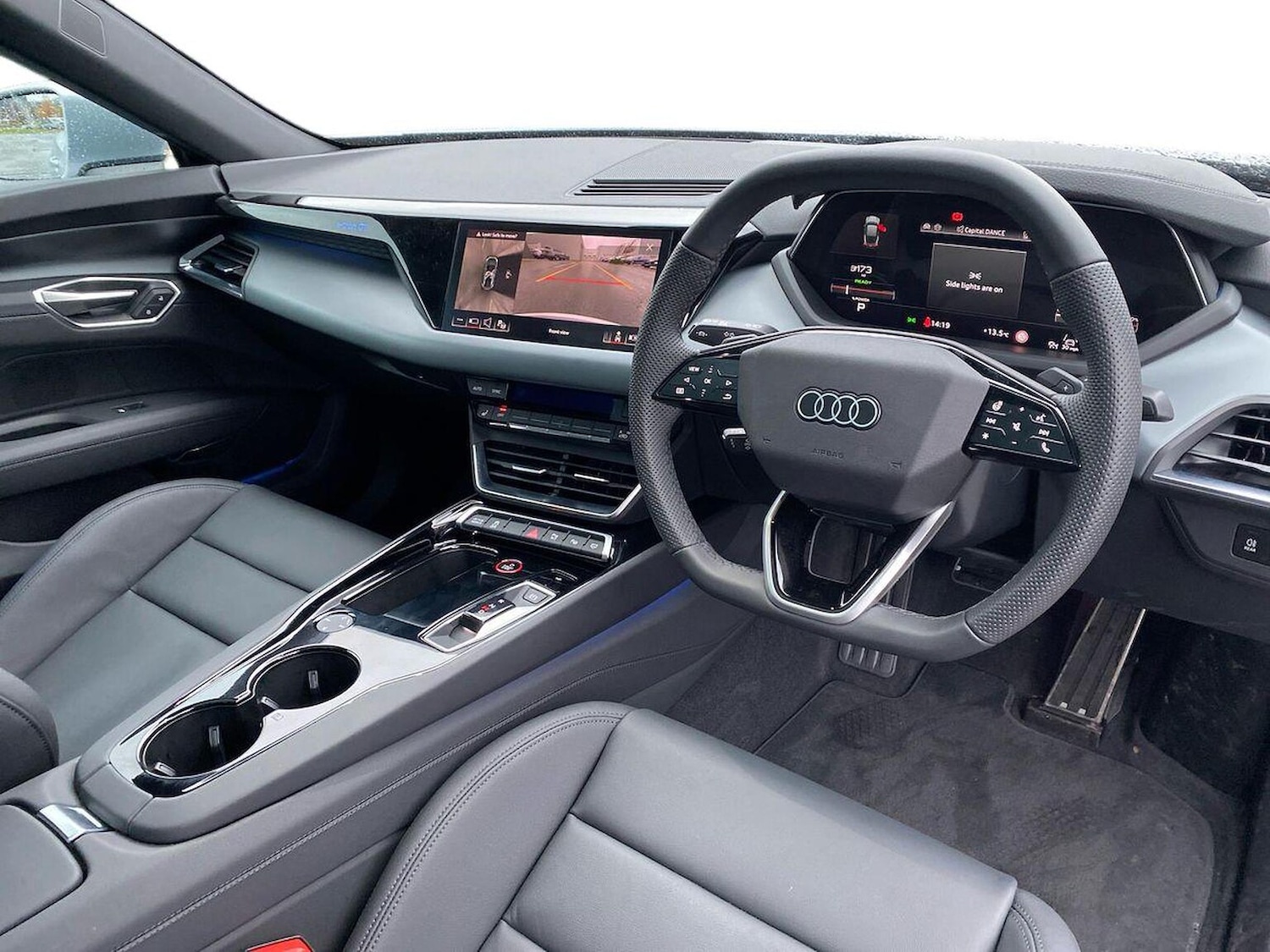 Used Audi e-tron GT 2025 for sale - 76830733: Photo 15