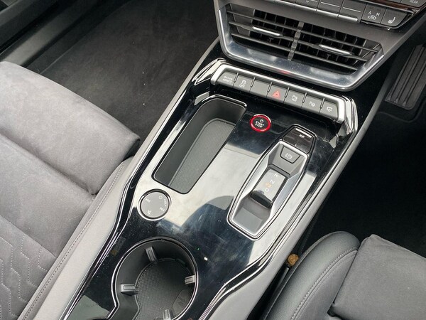 Used Audi e-tron GT 2024 for sale - 76253704: Photo 13
