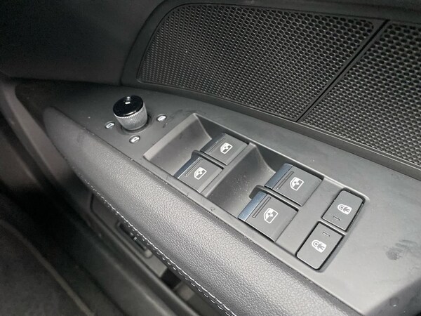 Used Audi e-tron GT 2024 for sale - 76253704: Photo 21