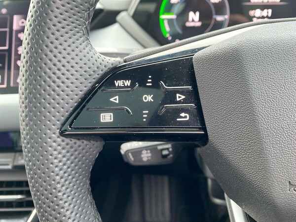 Used Audi e-tron GT 2024 for sale - 76253704: Photo 27