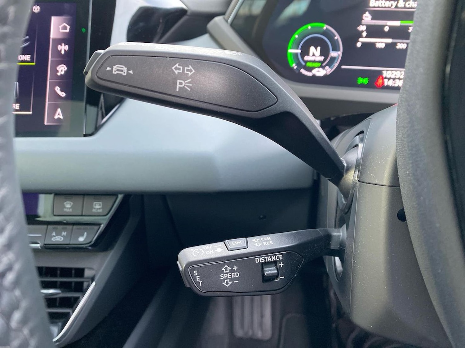 Used Audi e-tron GT 2024 for sale - 76253704: Photo 29