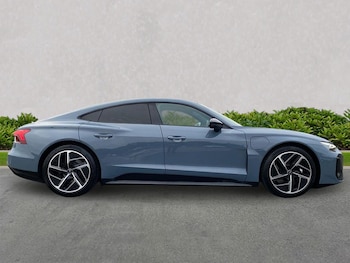 Used Audi e-tron GT 2024 for sale - 76253704: Photo 3