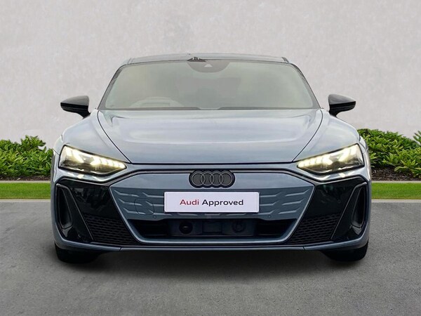 Used Audi e-tron GT 2024 for sale - 76253704: Photo 5