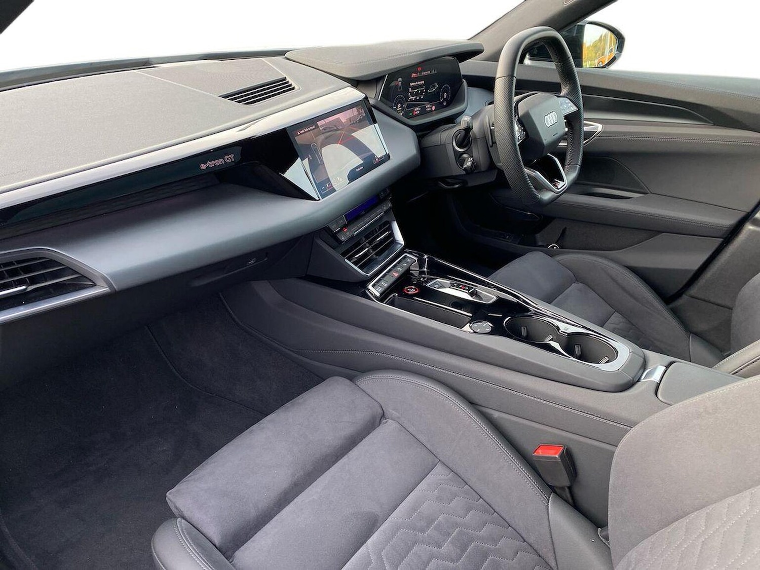 Used Audi e-tron GT 2024 for sale - 76253704: Photo 7