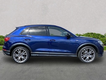 Used Audi Q3 2025 for sale - 79379674: Photo