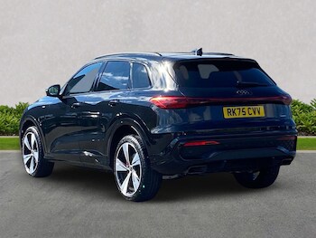 Used Audi Q5 2025 for sale - 78332460: Photo