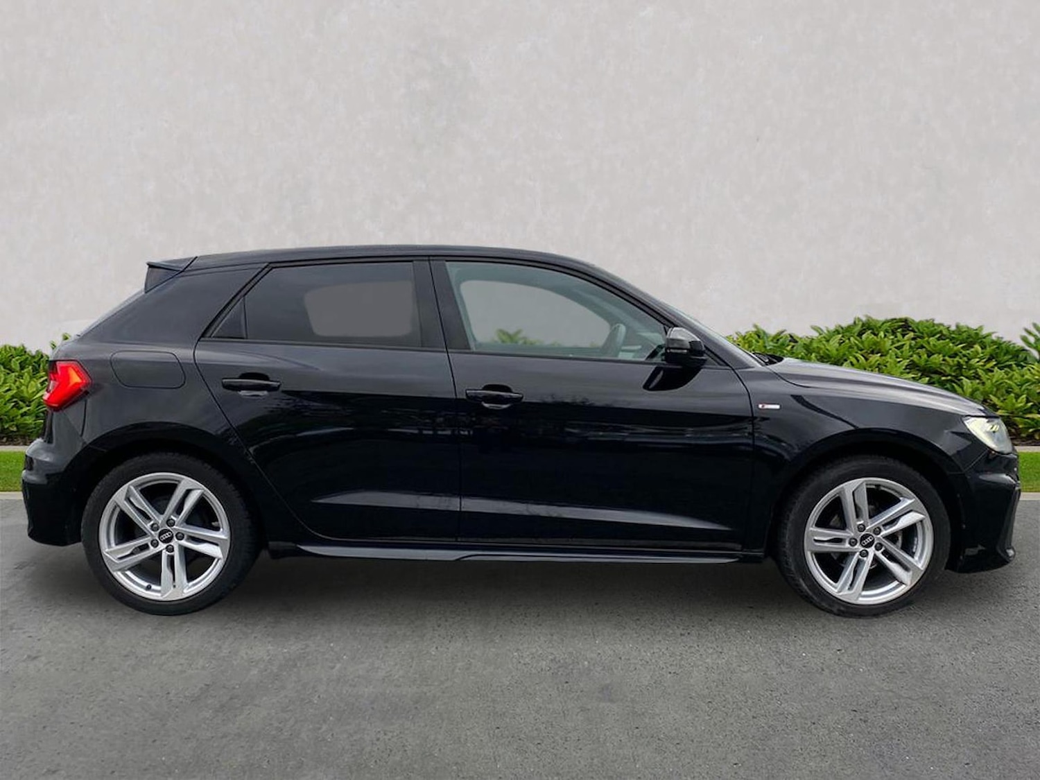 Used Audi A1 2021 for sale - 76748404: Photo 3