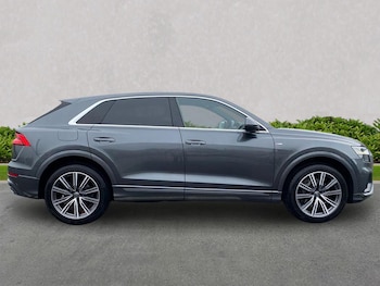 Used Audi Q8 2020 for sale - 77676273: Photo