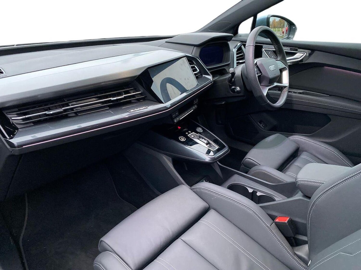 Used Audi Q4 e-tron 2025 for sale - 77487959: Photo 7